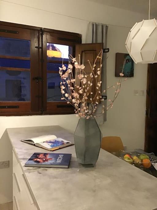Studio Apartment With Pool In House Of Character. Birkirkara Exterior photo